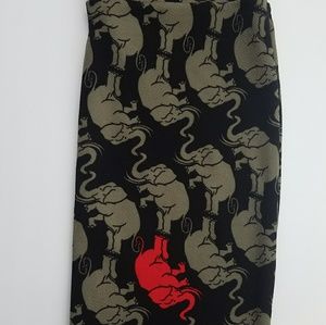 EUC M LuLaRoe Cassie Skirt